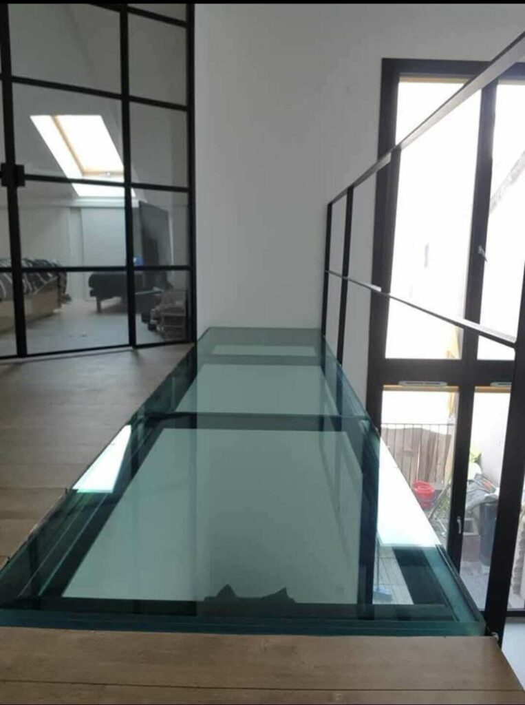 csv01900-fabricant-plancher-en-verre-web