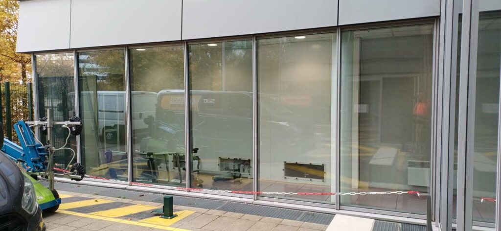 csv01400-realisation-facade-vitree-boutique