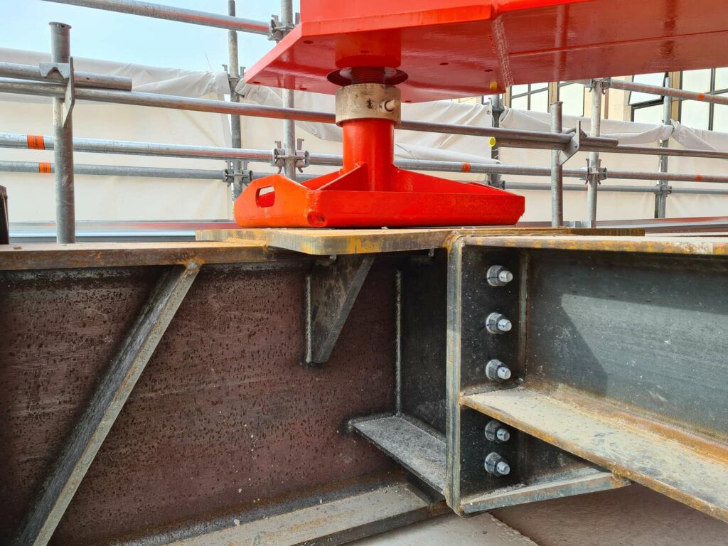 csv06800-fabricant-installateur-chassis-de-grue-web