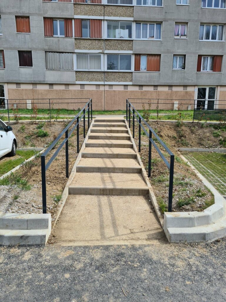 csv04600-garde-corps-web Escaliers Métalliques Sur Mesure et Garde-Corps