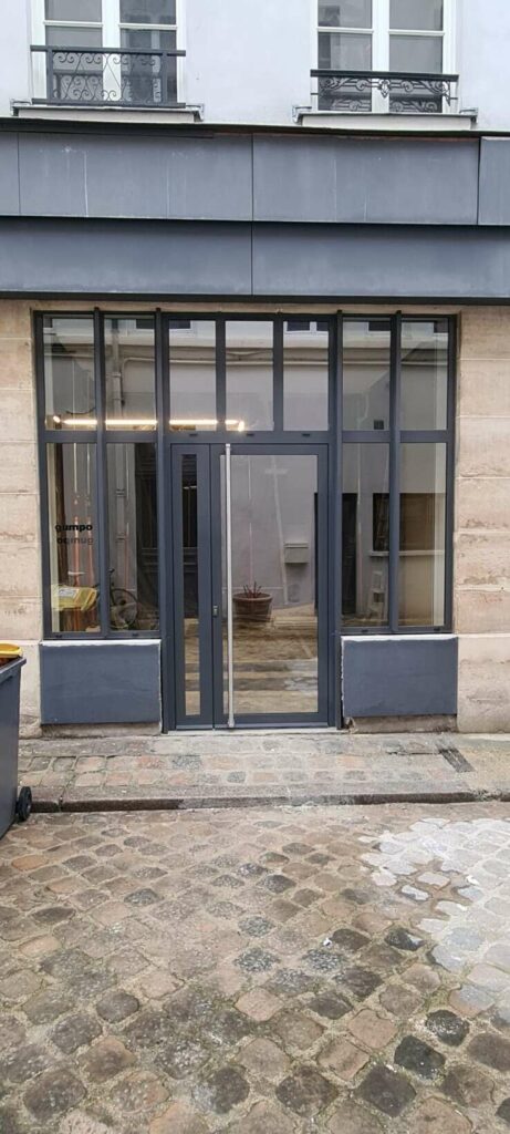 csv00200-vitrine-boutique